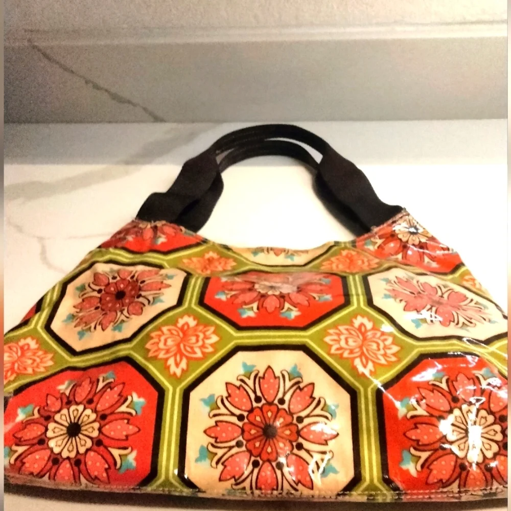 Braciano Purse vibrant colorful  vinyl coated tote floral‎ pattern